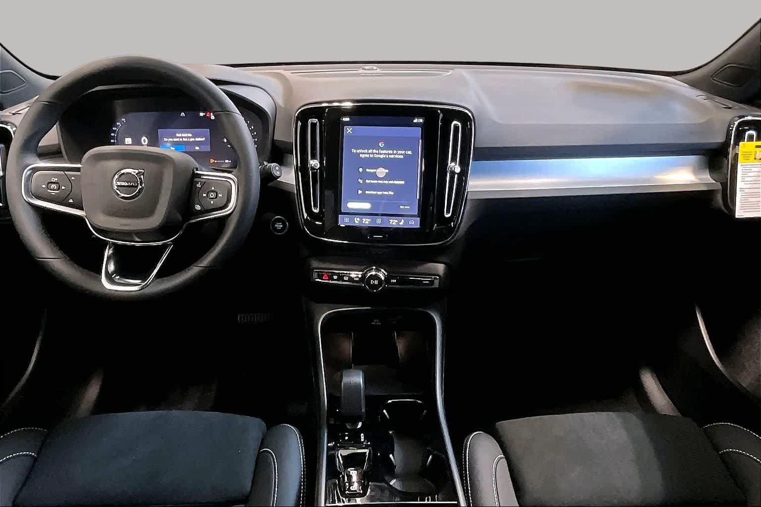 New 2026 Volvo XC40 B5 Ultra w/ Protection Package Premier AWD/4WD image 7