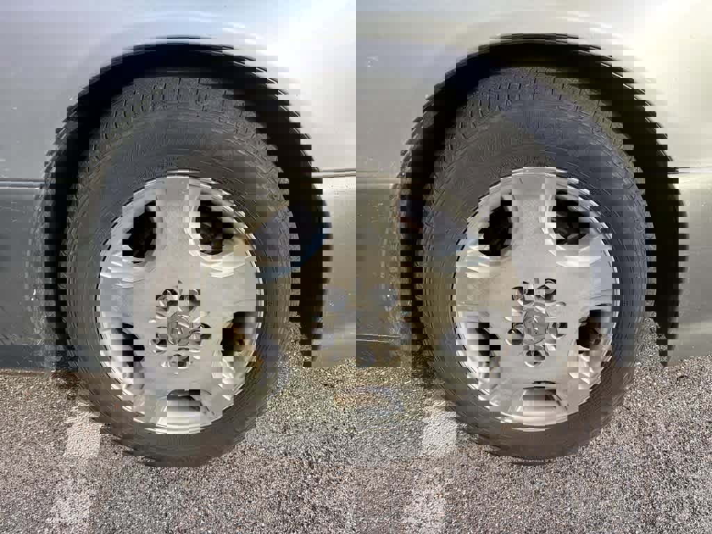 Used 2000 Lexus ES 330 image 5