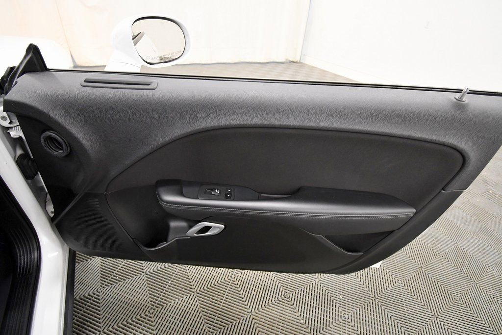 Used 2022 Dodge Challenger GT image 16