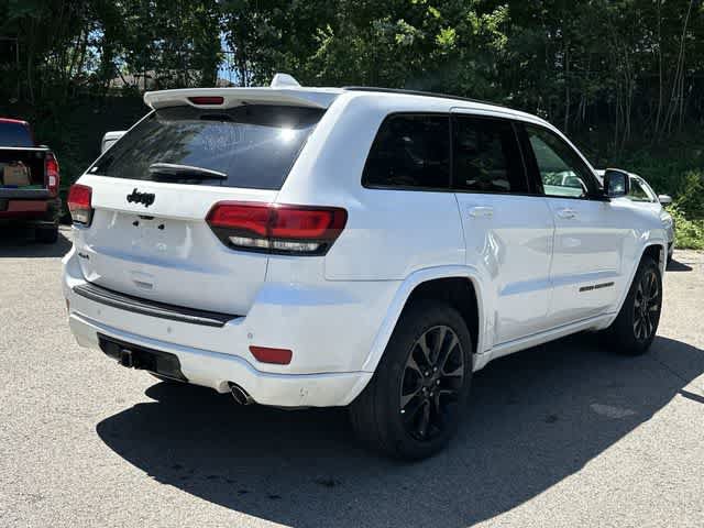 Used 2019 Jeep Grand Cherokee Altitude AWD/4WD image 25