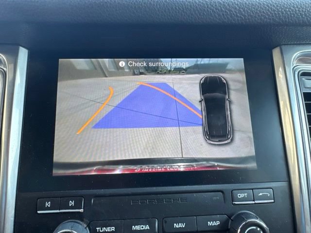Used 2017 Porsche Macan AWD/4WD image 11