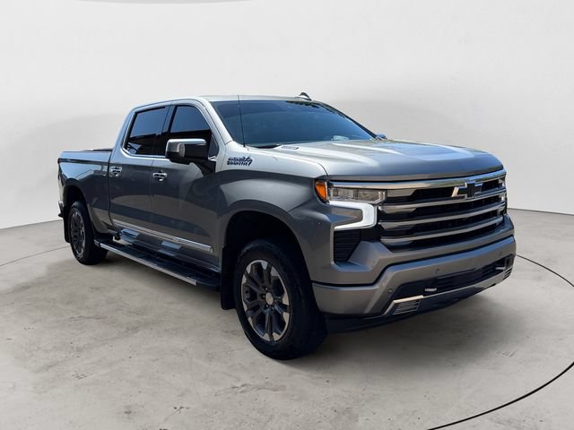 Certified 2025 Chevrolet Silverado 1500 High Country w/ Technology Package AWD/4WD image 7