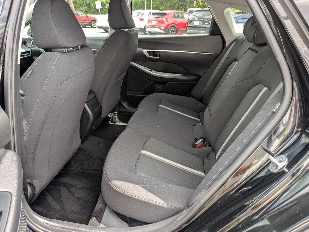 Used 2025 Hyundai Sonata SEL FWD image 23