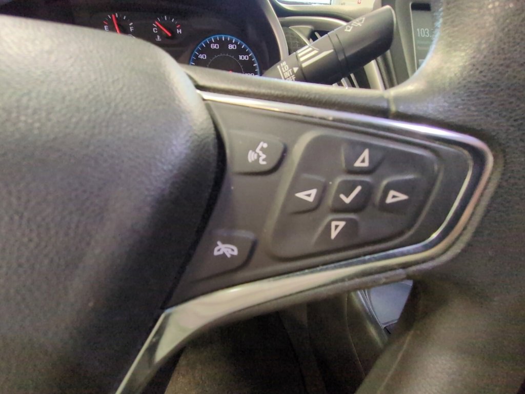 Used 2018 Chevrolet Malibu LS image 10