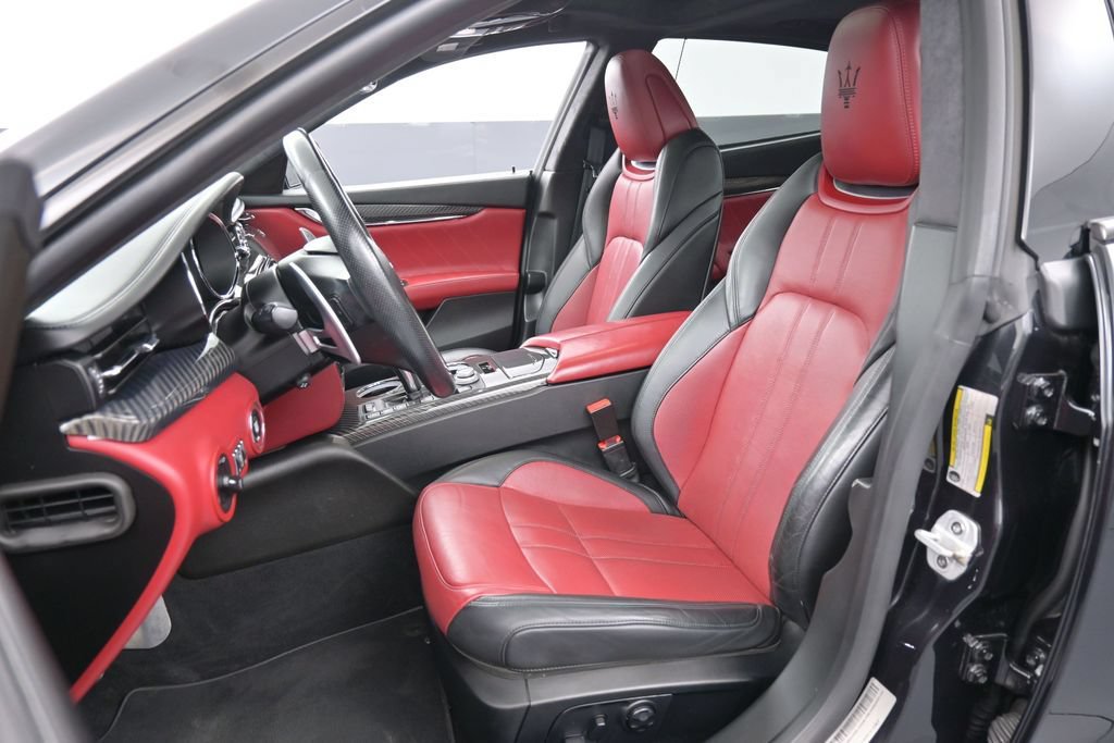 Used 2020 Maserati Quattroporte S GranSport Q4 AWD/4WD image 5