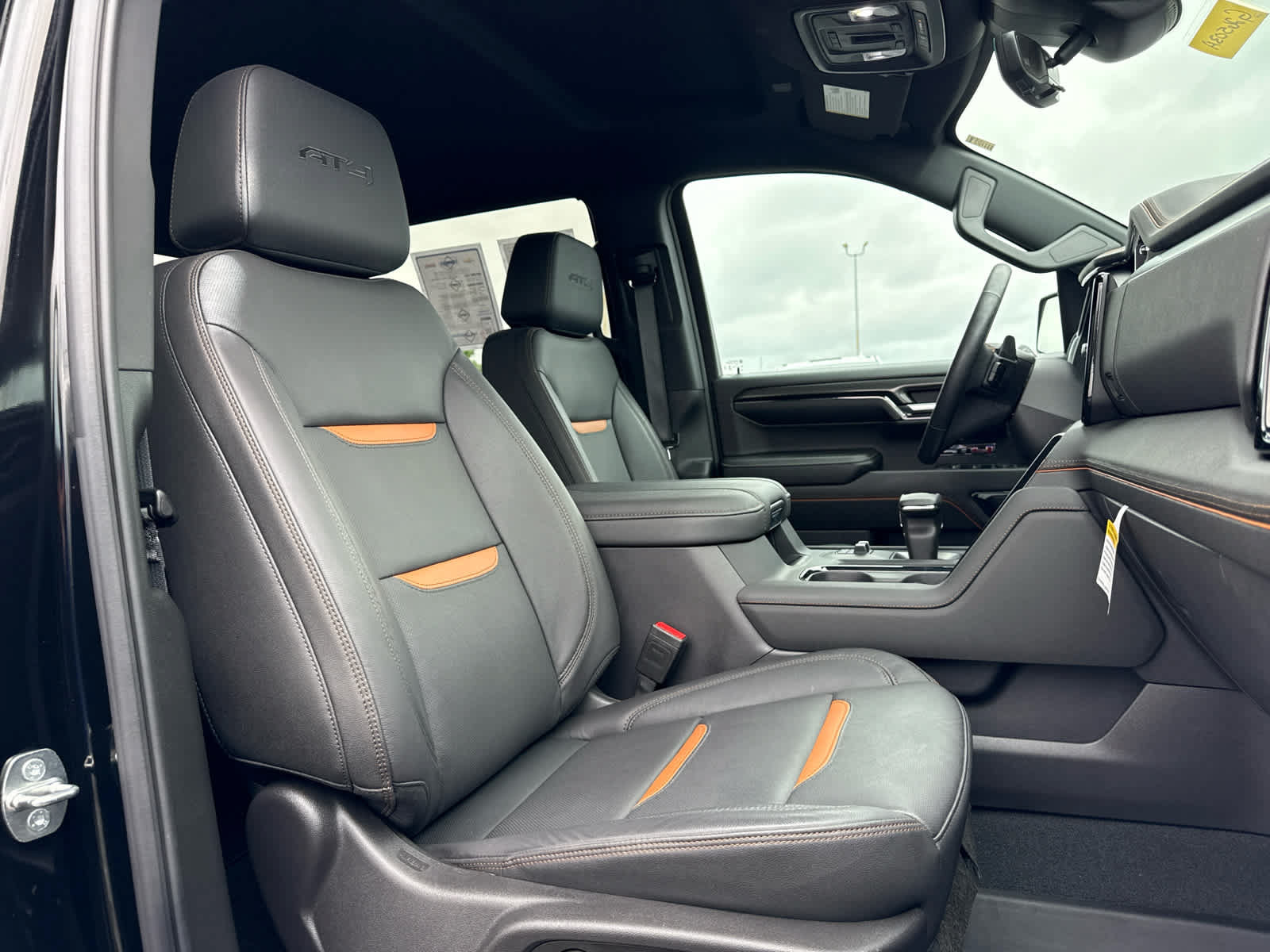 Certified 2024 GMC Sierra 1500 AT4 w/ Technology Package AWD/4WD image 24