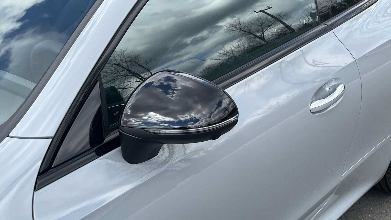 New 2026 Mercedes-Benz CLE 300 4MATIC Coupe image 17