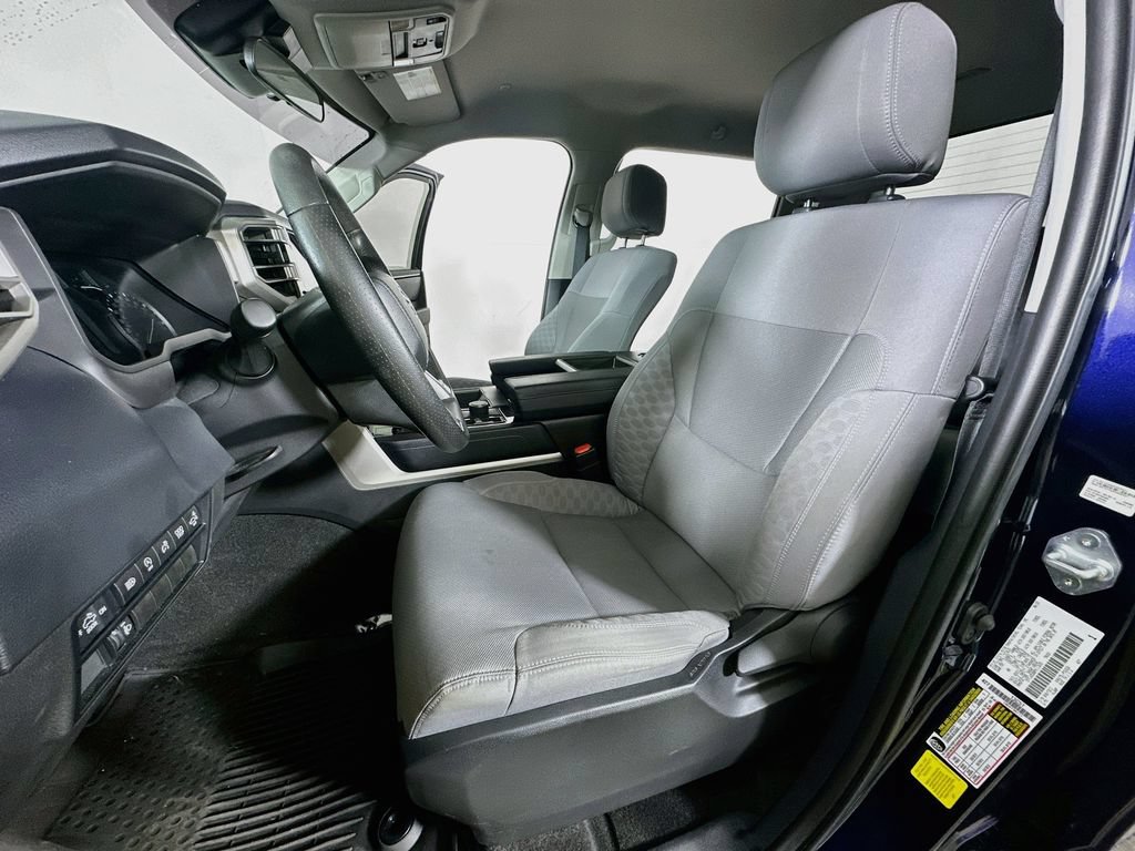 Used 2023 Toyota Tundra SR5 w/ SR5 Convenience Package AWD/4WD image 15