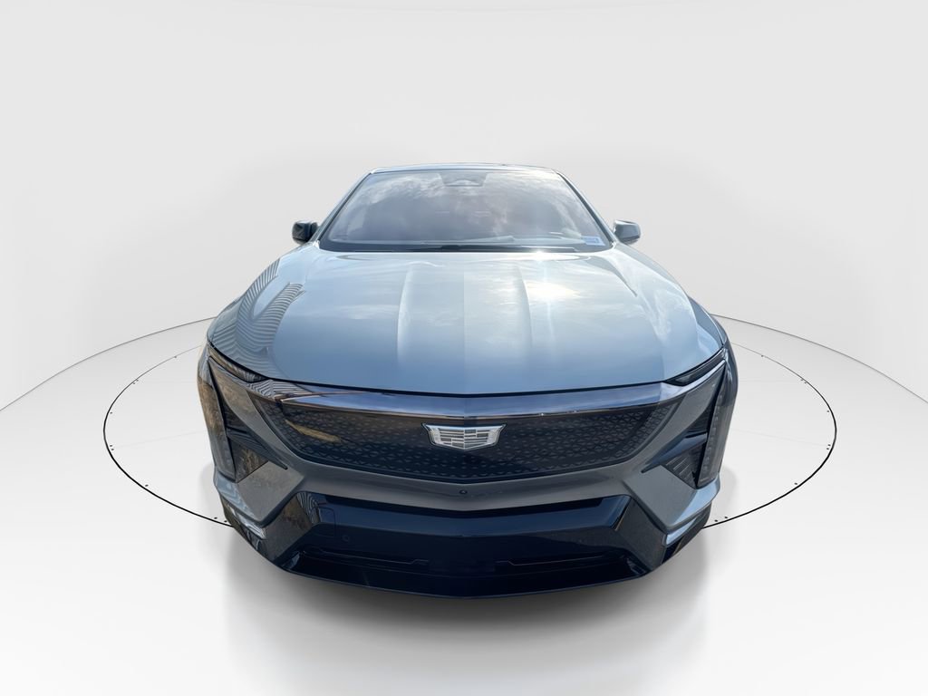 Used 2025 Cadillac Optiq Sport 2 image 3