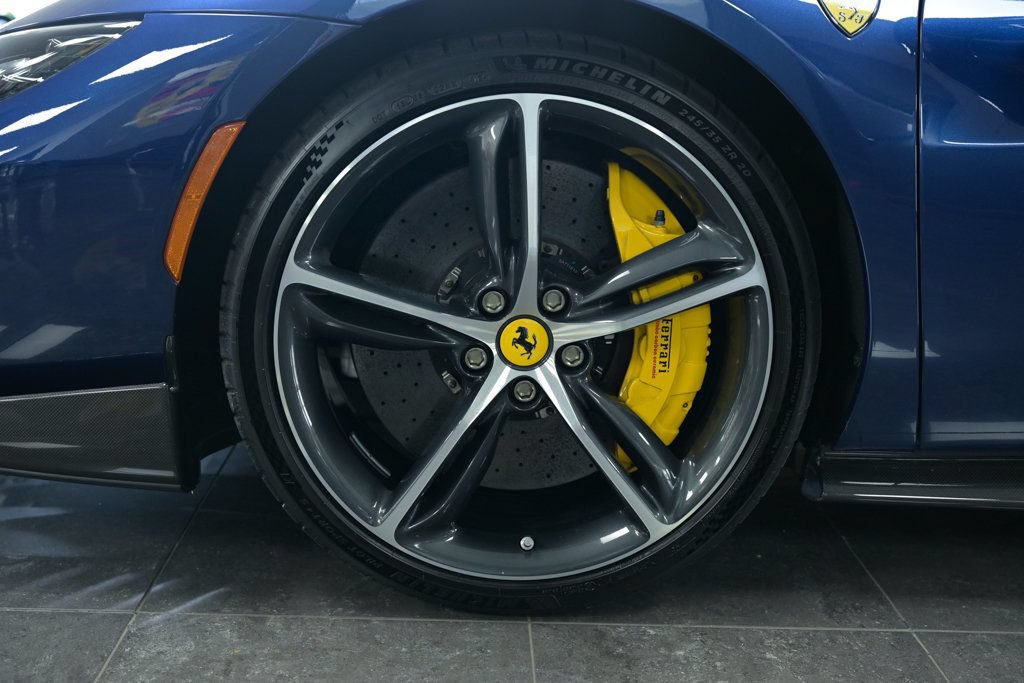 Used 2022 Ferrari 296 GTB RWD image 4