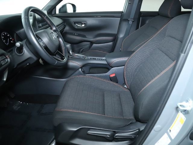 Used 2025 Honda HR-V Sport image 27