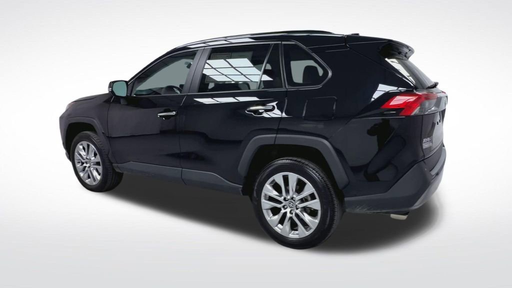 Certified 2025 Toyota RAV4 Limited w/ Advanced Technology Package AWD/4WD image 22