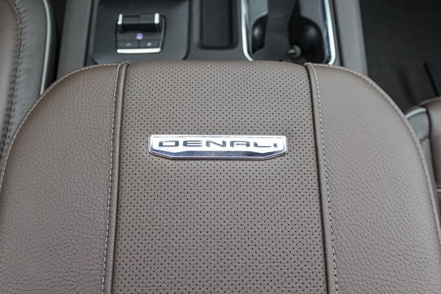 New 2026 GMC Sierra 3500 Denali w/ Denali Reserve Package AWD/4WD image 19