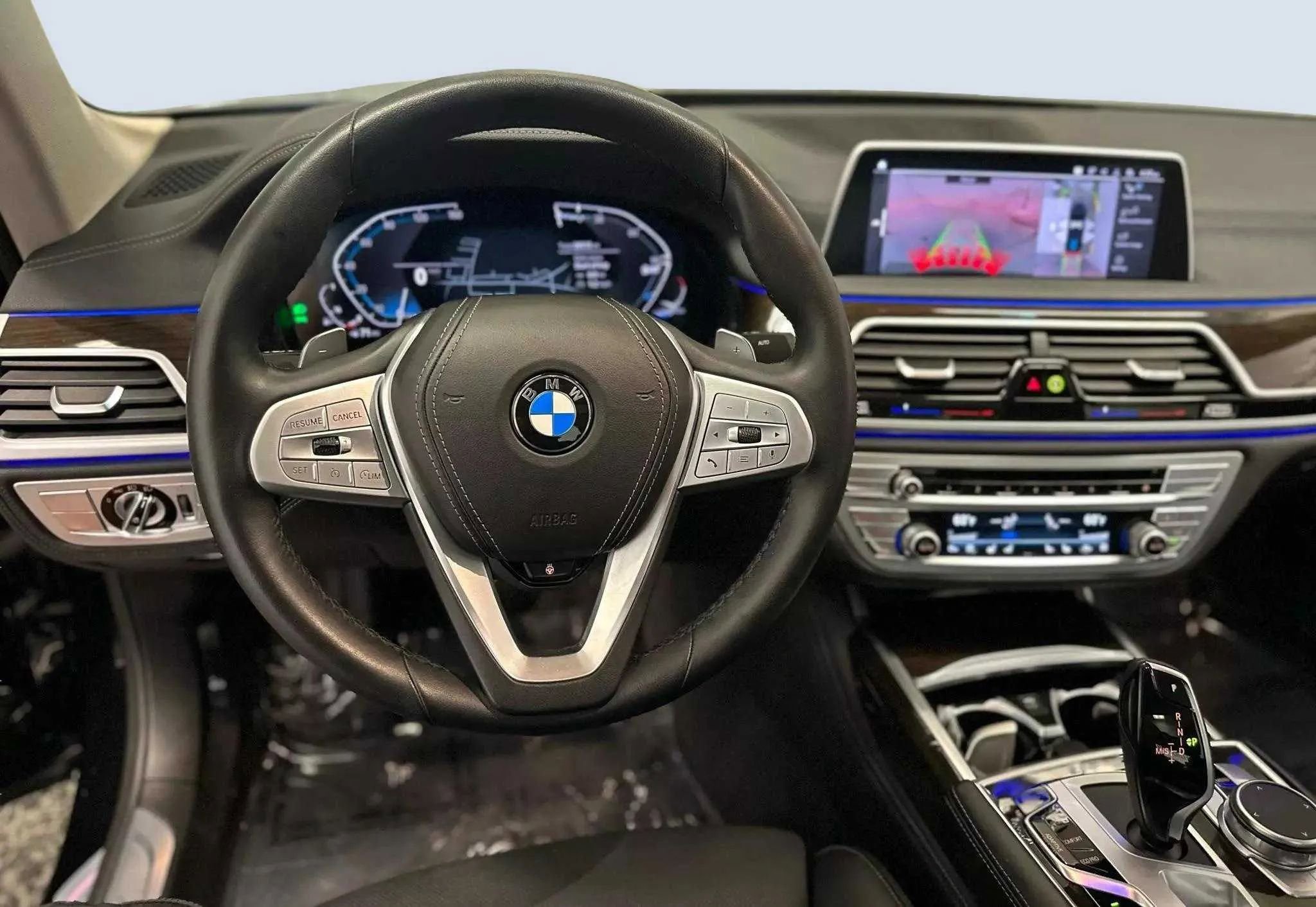 Used 2022 BMW 740i 740i Sedan 4D image 18