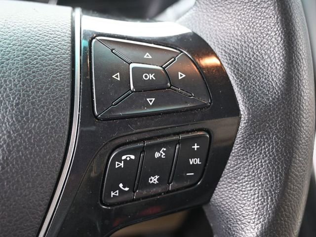 Used 2017 Ford Explorer Limited image 16