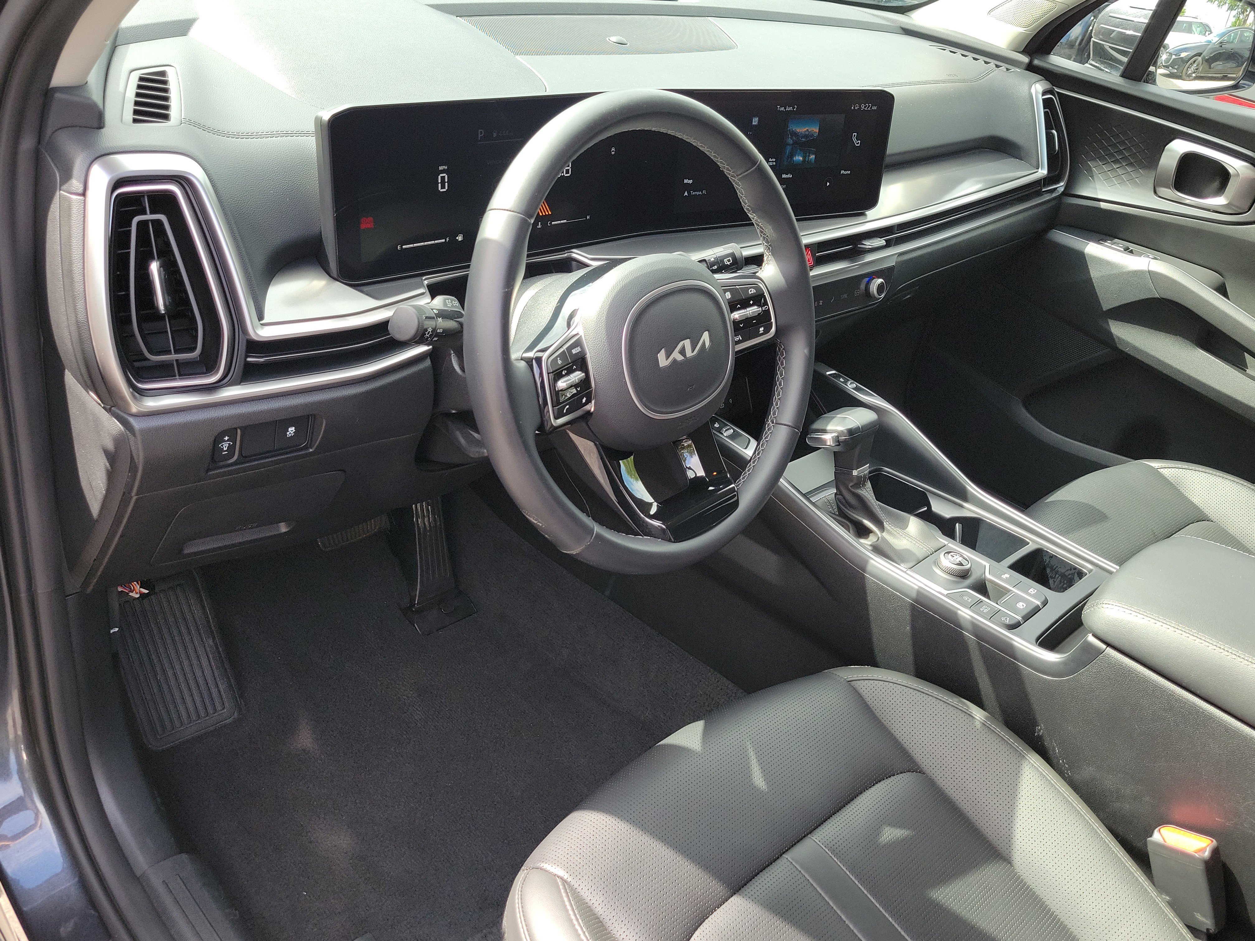 Used 2024 Kia Sorento S FWD image 20