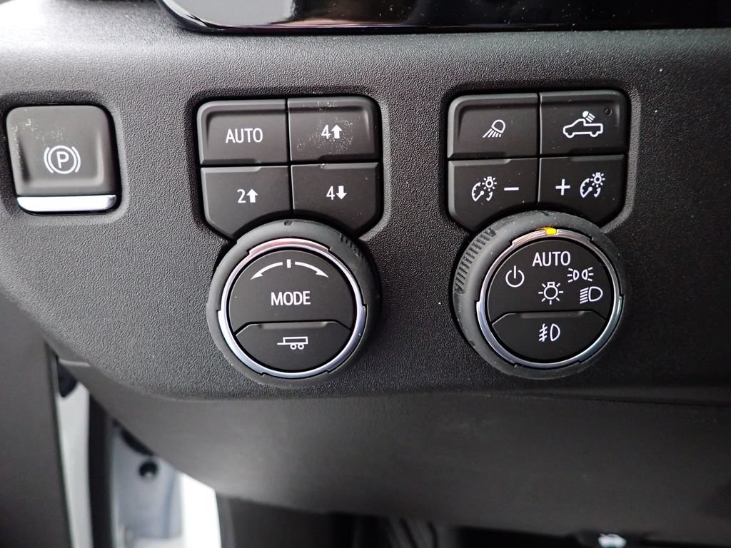 New 2026 Chevrolet Silverado 1500 LTZ w/ LTZ Convenience Package II AWD/4WD image 23