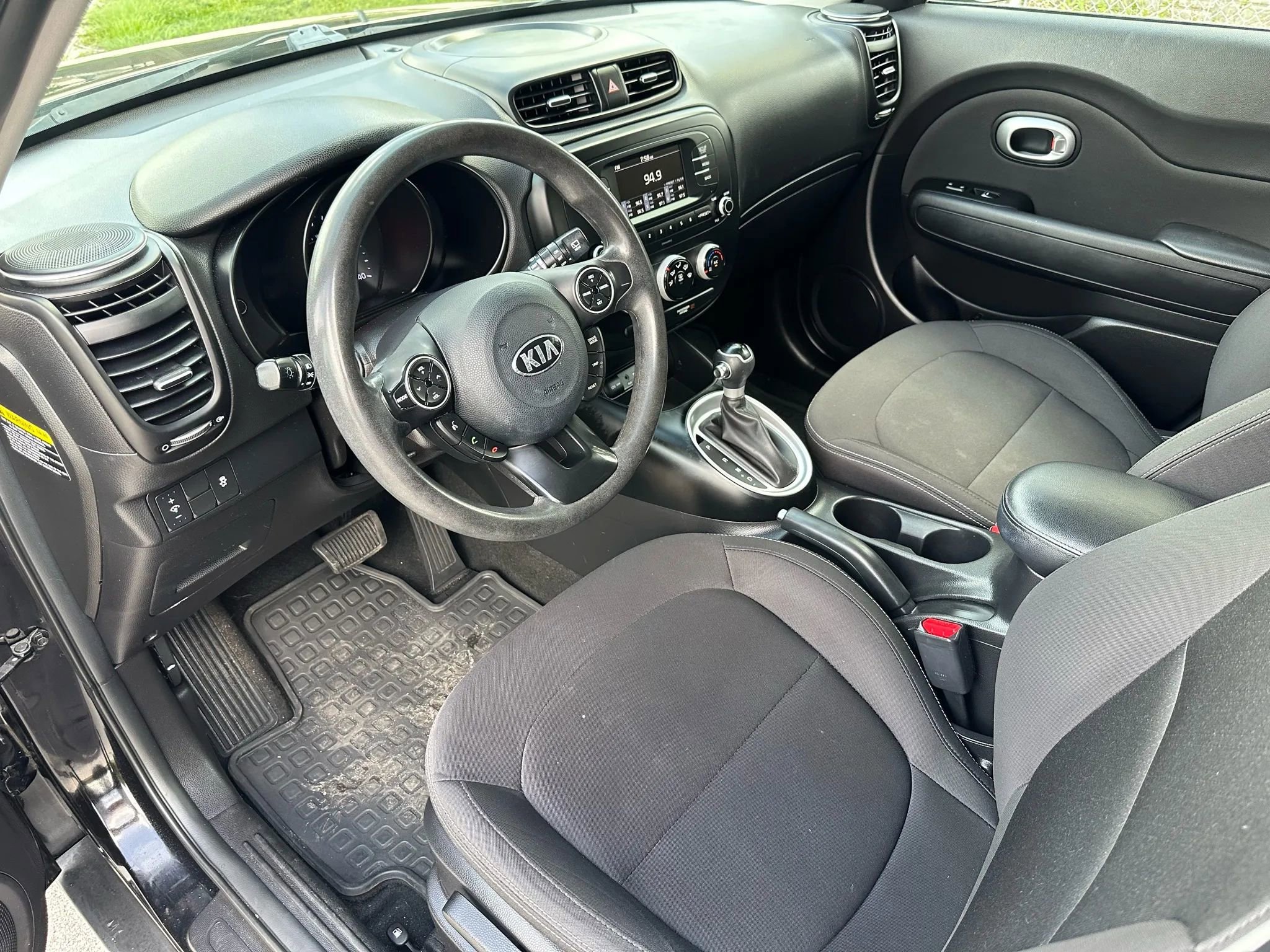 Used 2018 Kia Soul image 9