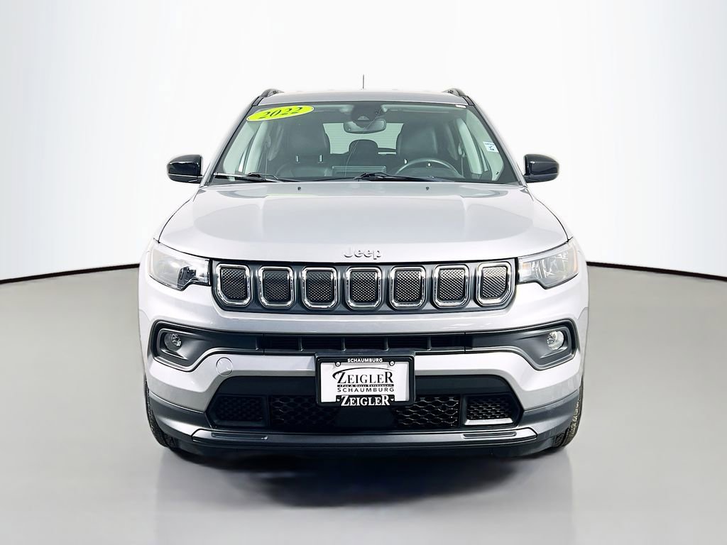 Used 2022 Jeep Compass Latitude w/ Convenience Group image 2