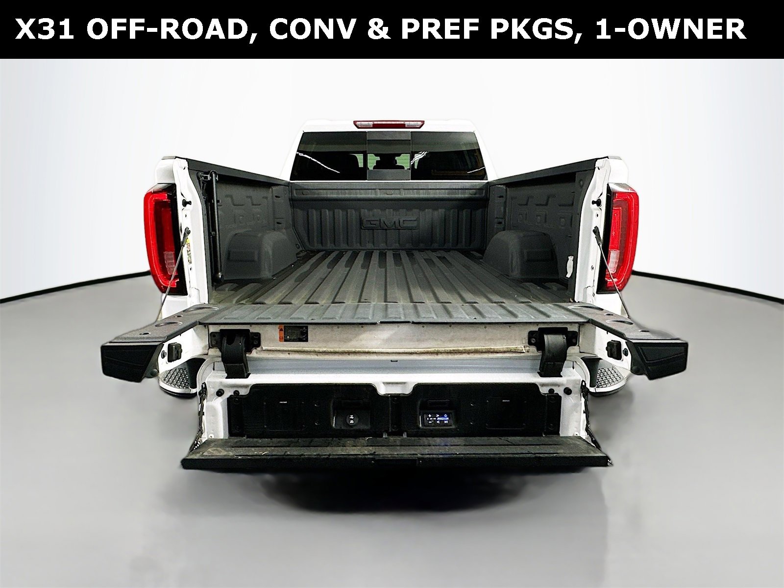 Used 2022 GMC Sierra 1500 SLT image 29