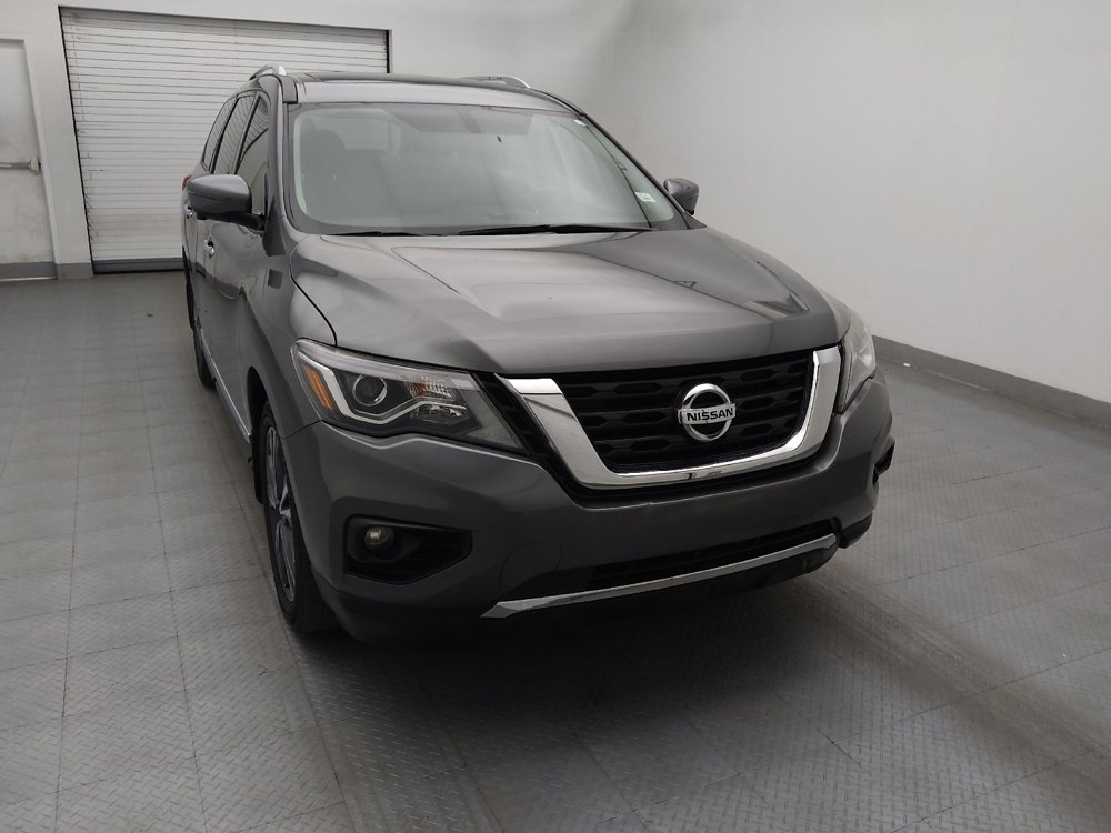 Used 2019 Nissan Pathfinder Platinum FWD image 14