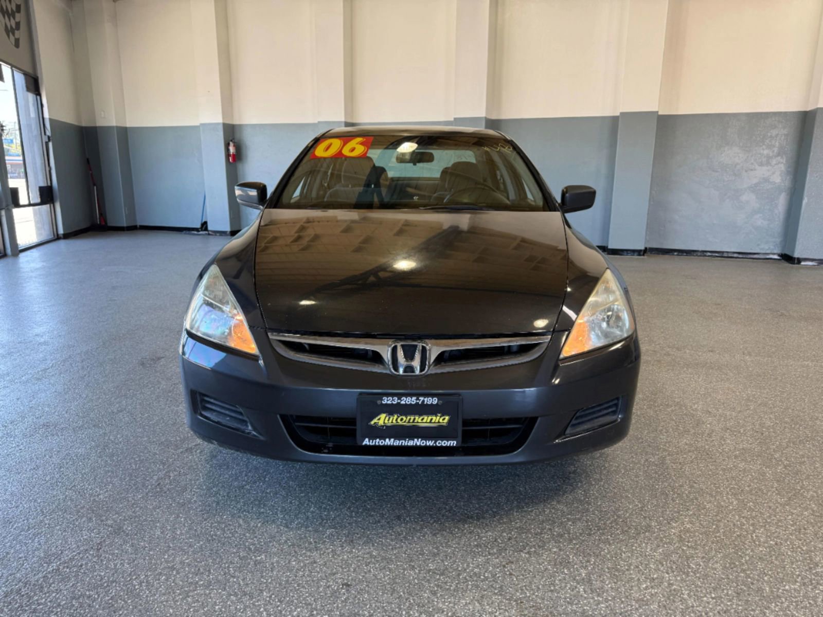 Used 2006 Honda Accord SE image 2