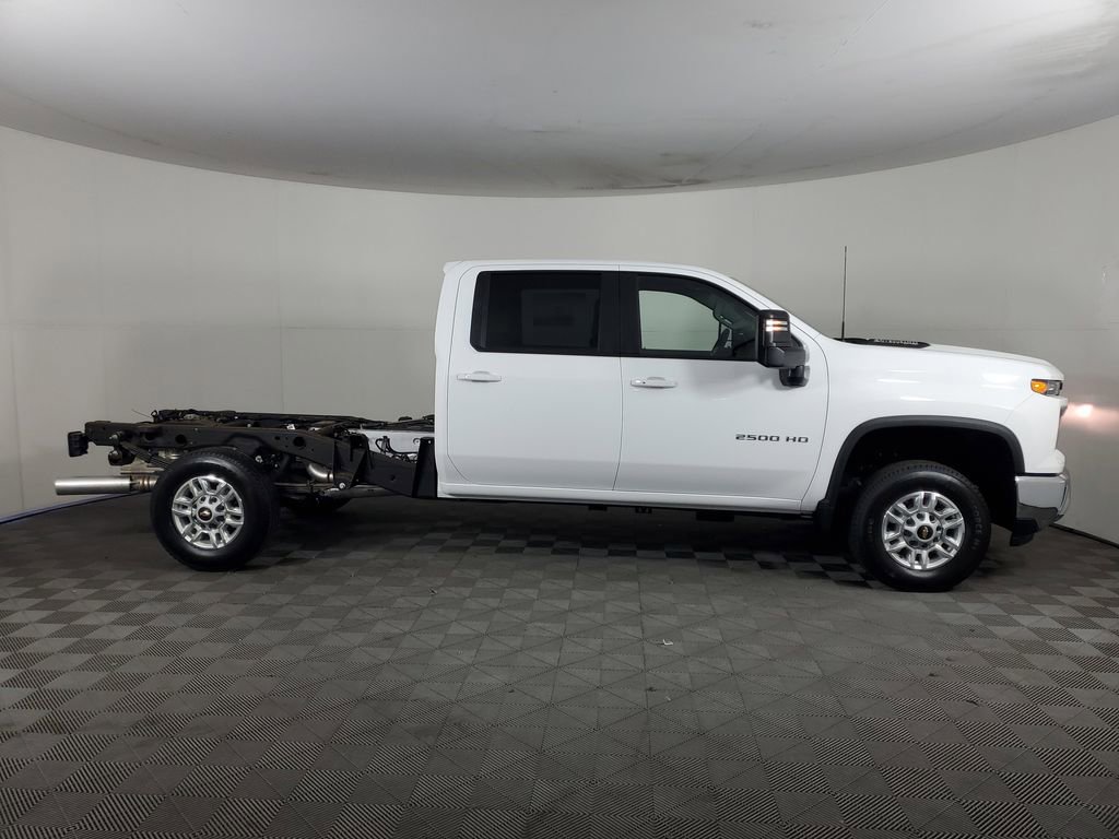 New 2026 Chevrolet Silverado 2500 LT w/ Convenience Package image 2