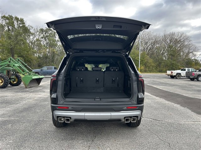 New 2026 Chevrolet Traverse Z71 w/ Driver Confidence Package image 18