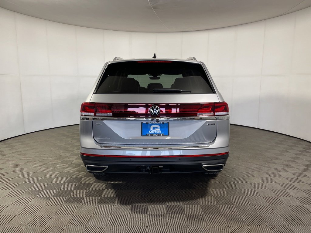 New 2025 Volkswagen Atlas SE image 6