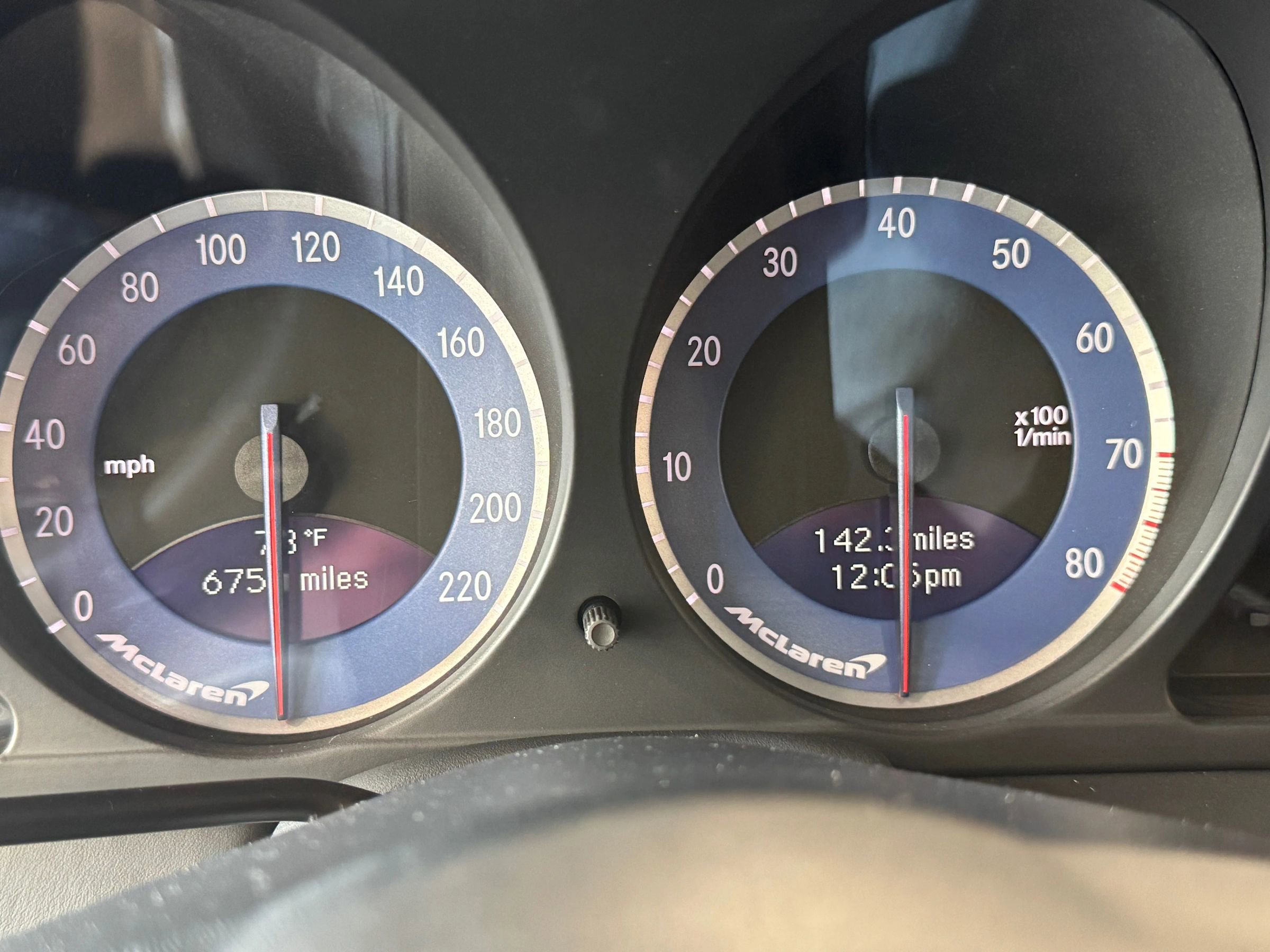 Used 2006 Mercedes-Benz SLR image 19