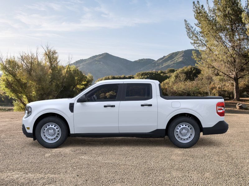 Used 2026 Ford Maverick XL AWD/4WD image 5