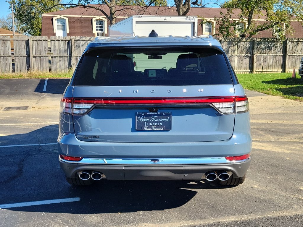New 2027 Lincoln Aviator Reserve AWD/4WD image 5