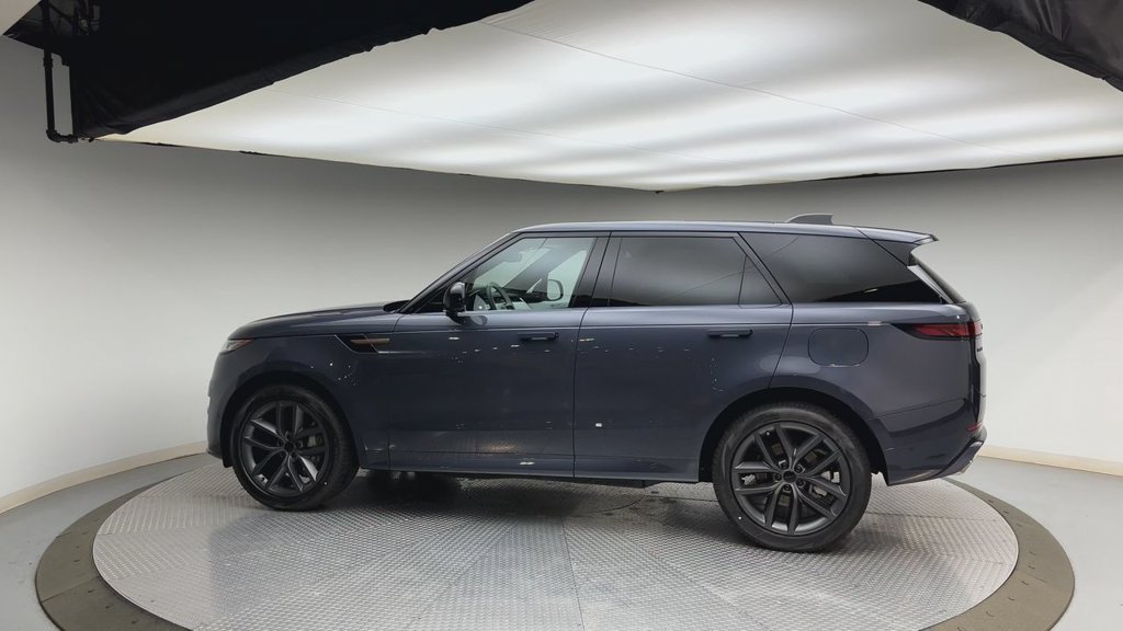 Certified 2026 Land Rover Range Rover Sport Dynamic SE AWD/4WD image 5
