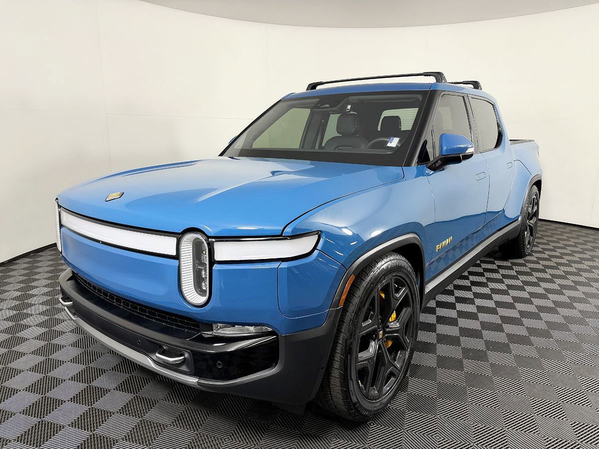 Used 2022 Rivian R1T Adventure AWD/4WD image 2