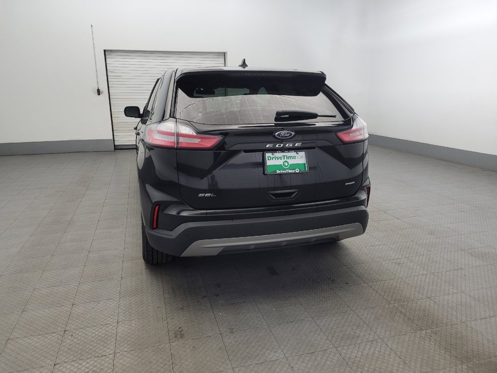 Used 2023 Ford Edge SEL image 6
