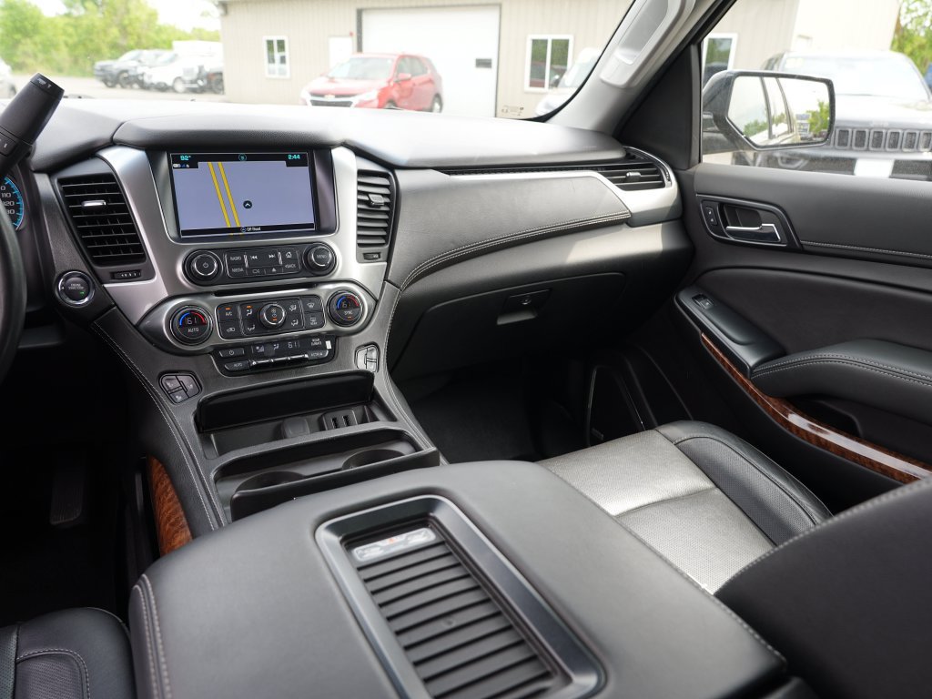 Used 2020 Chevrolet Tahoe Premier AWD/4WD image 22