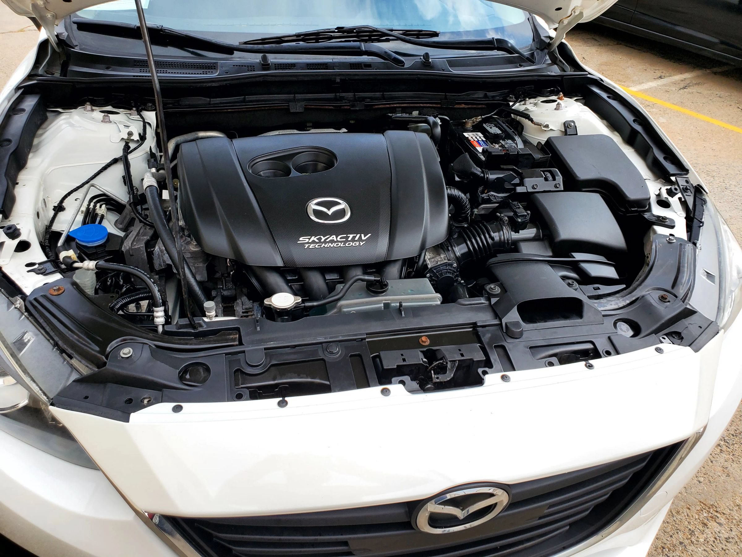 Used 2016 MAZDA MAZDA3 i Sport w/ Preferred Equipment Package FWD image 37