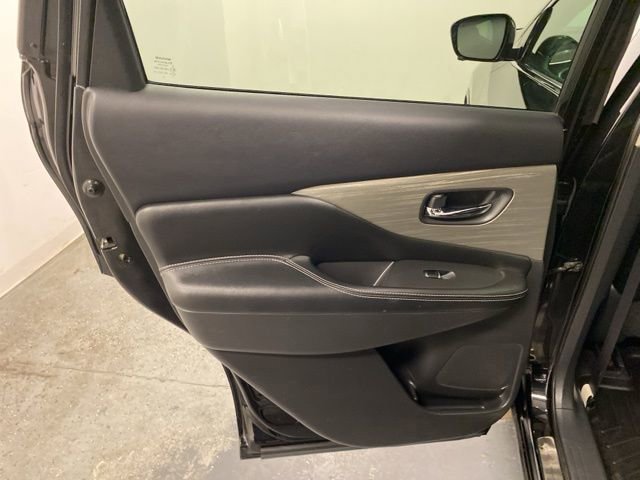 Used 2015 Nissan Murano SL w/ SL Technology Package AWD/4WD image 22