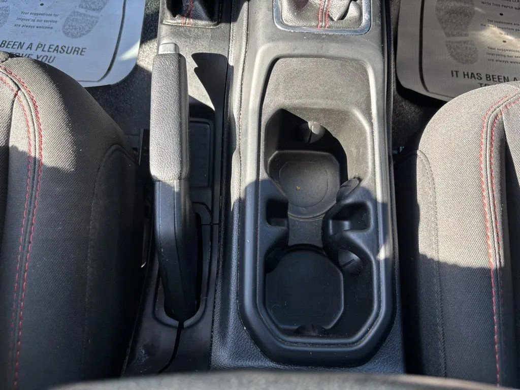 Used 2023 Jeep Wrangler Unlimited Rubicon w/ LED Lighting Group image 18