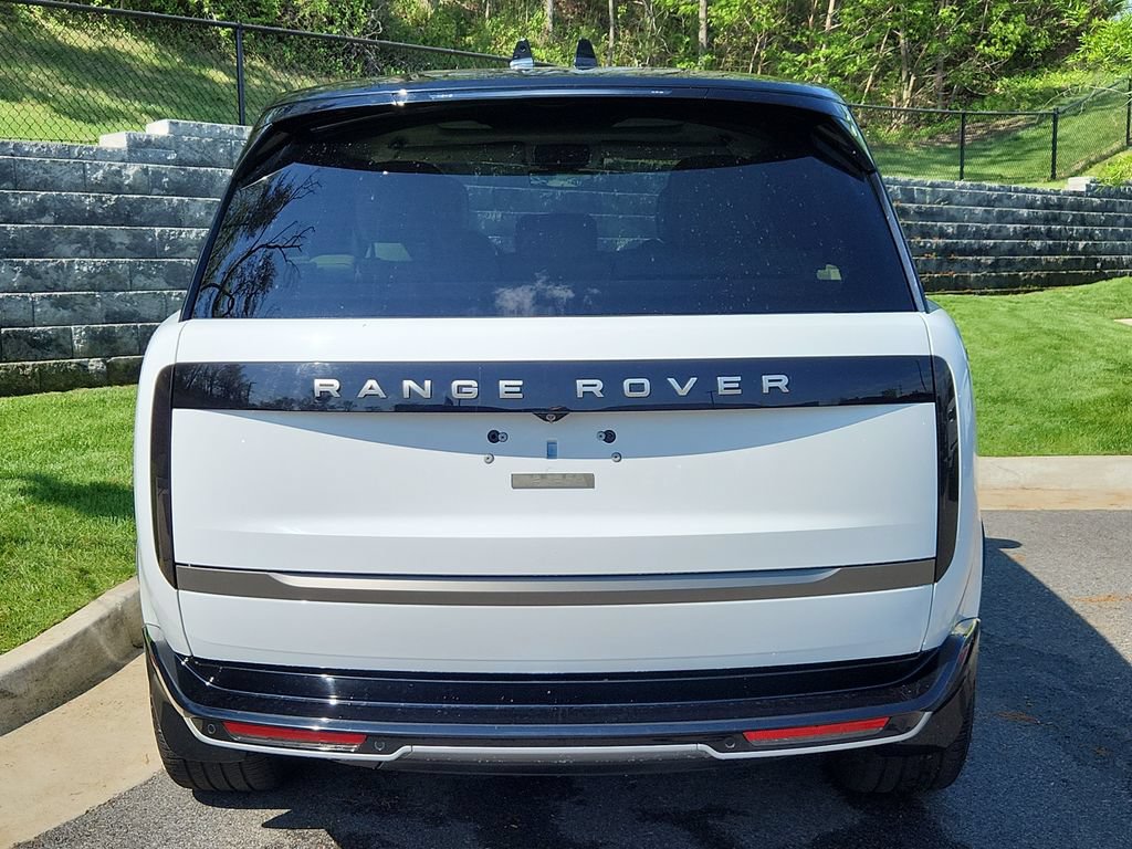 Certified 2025 Land Rover Range Rover SE AWD/4WD image 7