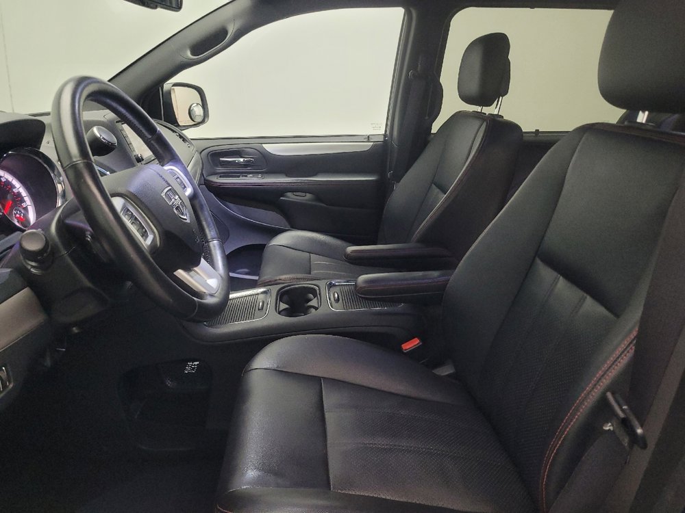 Used 2017 Dodge Grand Caravan GT FWD image 17