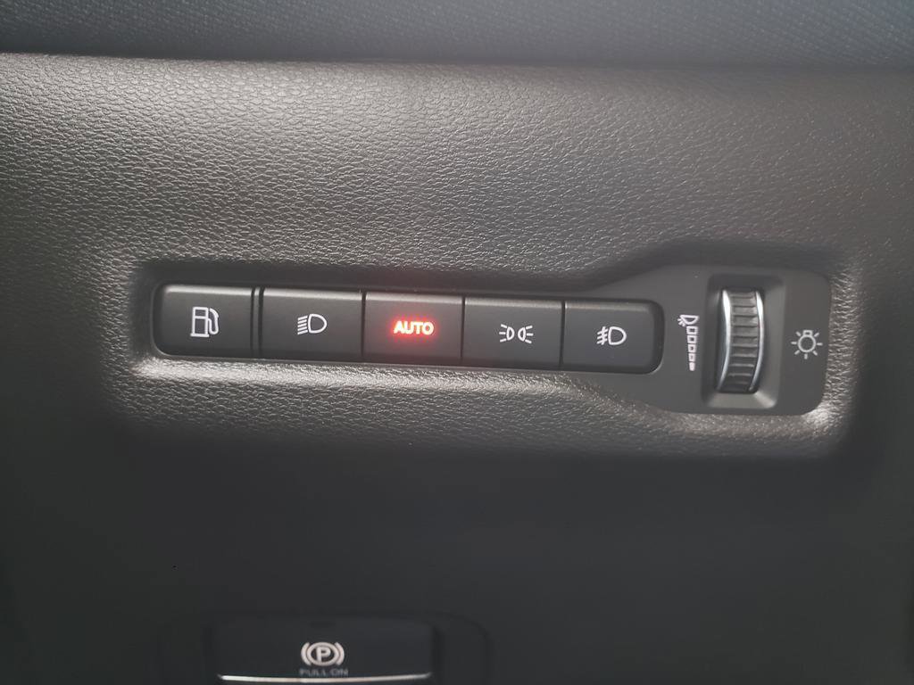 New 2026 Jeep Cherokee Laredo image 22