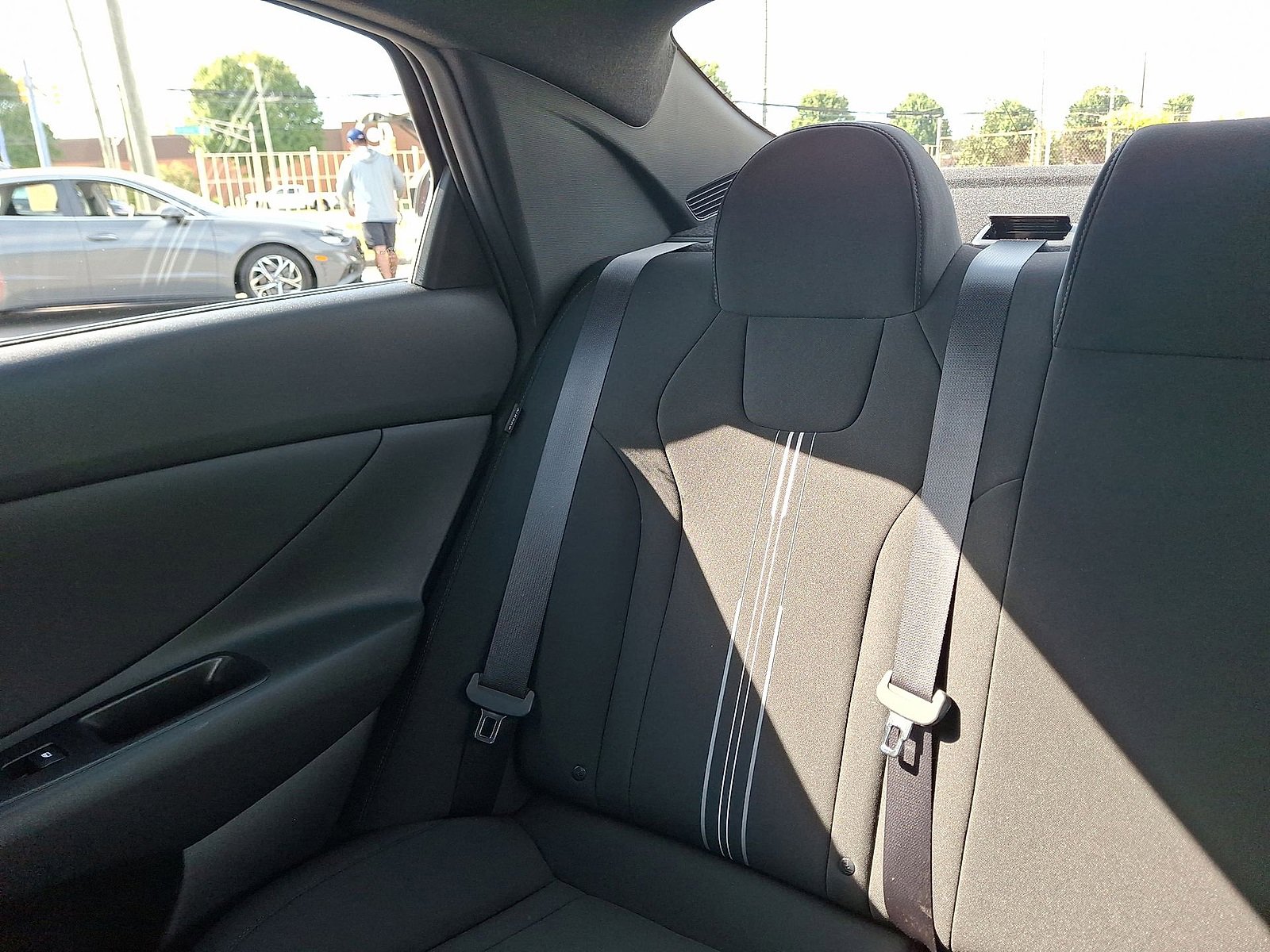 Used 2025 Hyundai Elantra Sport image 12