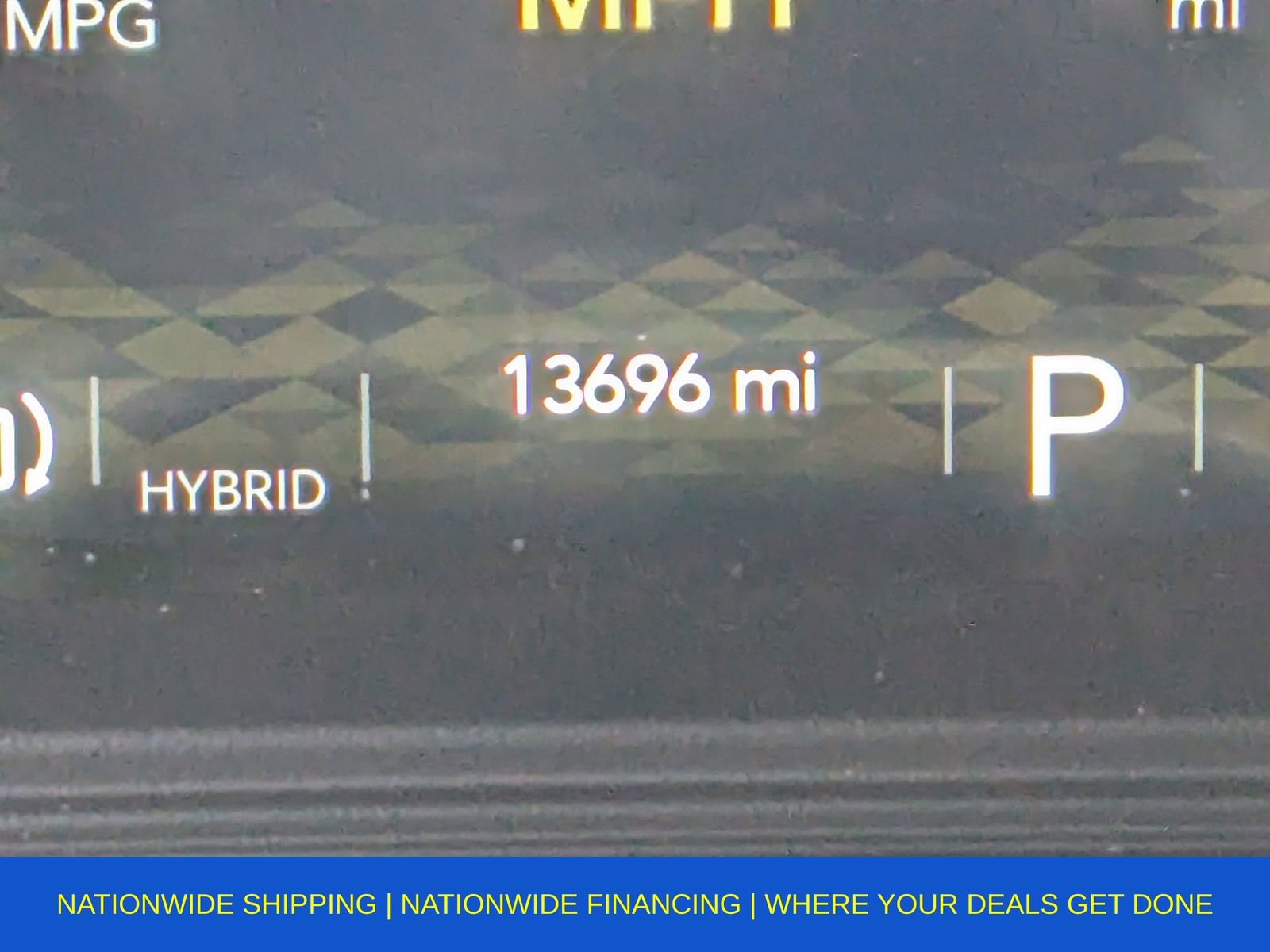 Used 2024 Jeep Wrangler Unlimited Sahara w/ Technology Group image 42