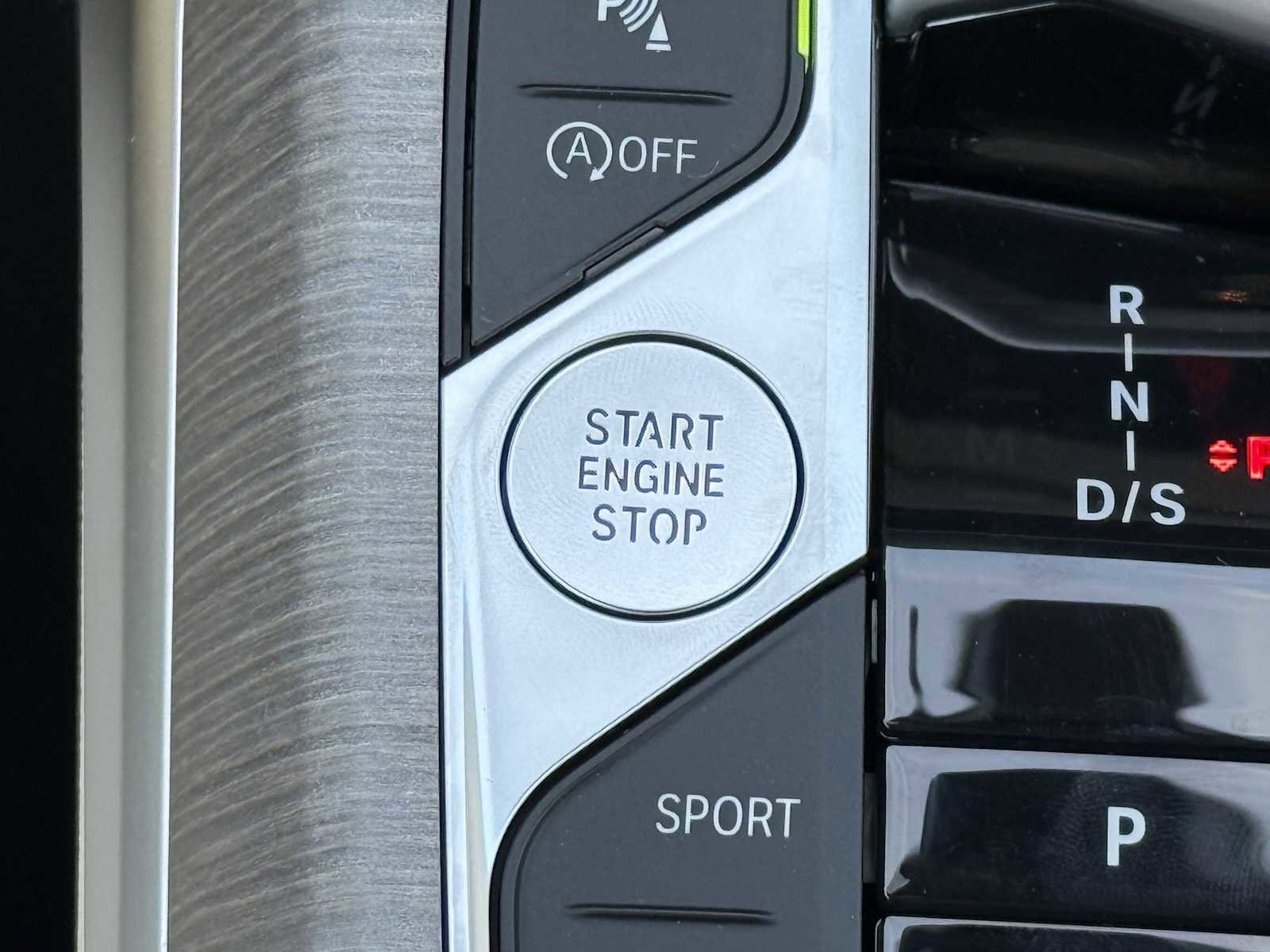 New 2025 BMW 330i xDrive Sedan w/ Premium Package image 18