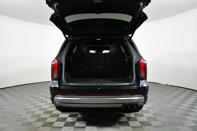 Used 2024 Hyundai Palisade Calligraphy image 27
