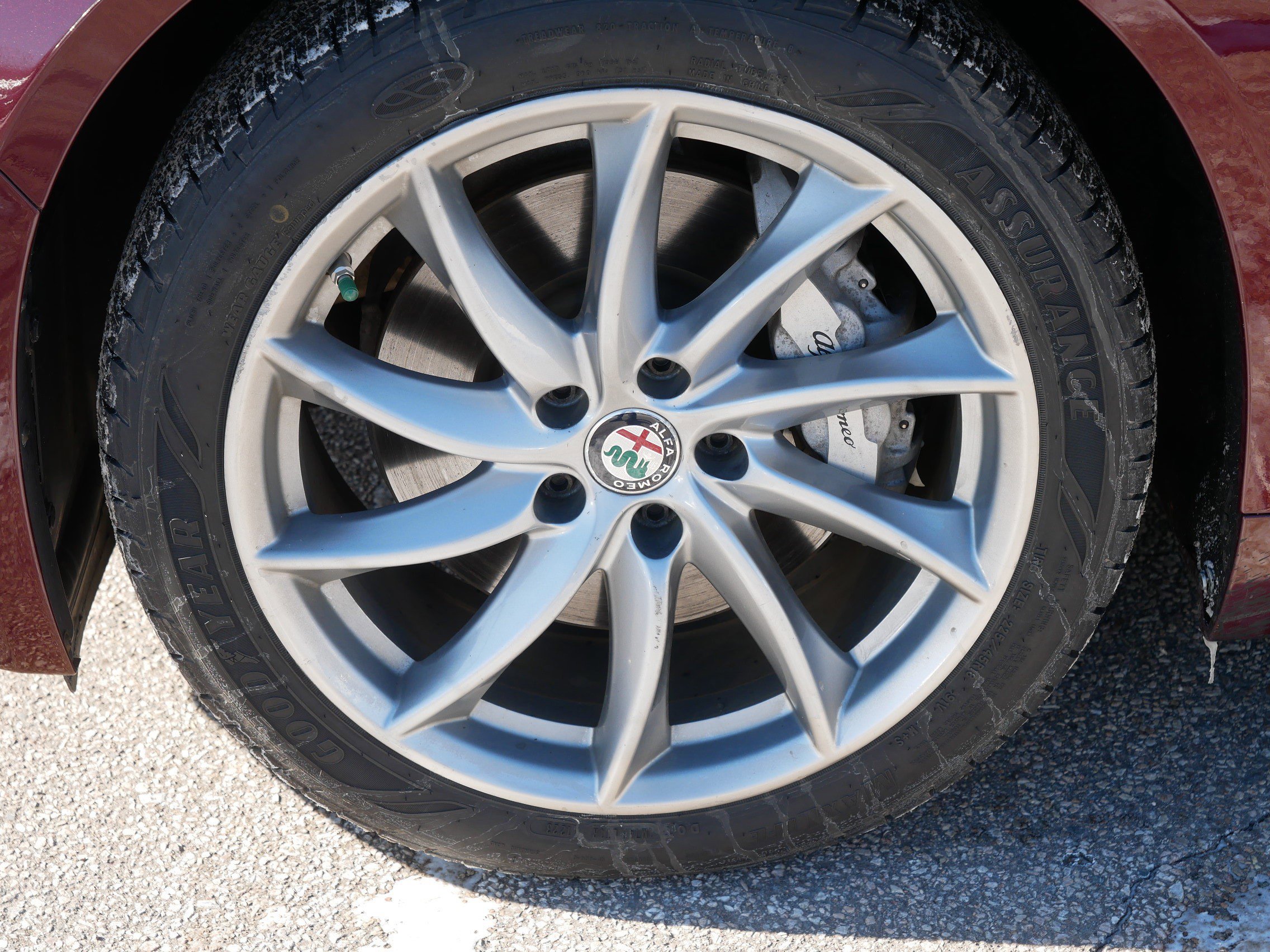 Used 2018 Alfa Romeo Giulia AWD image 9