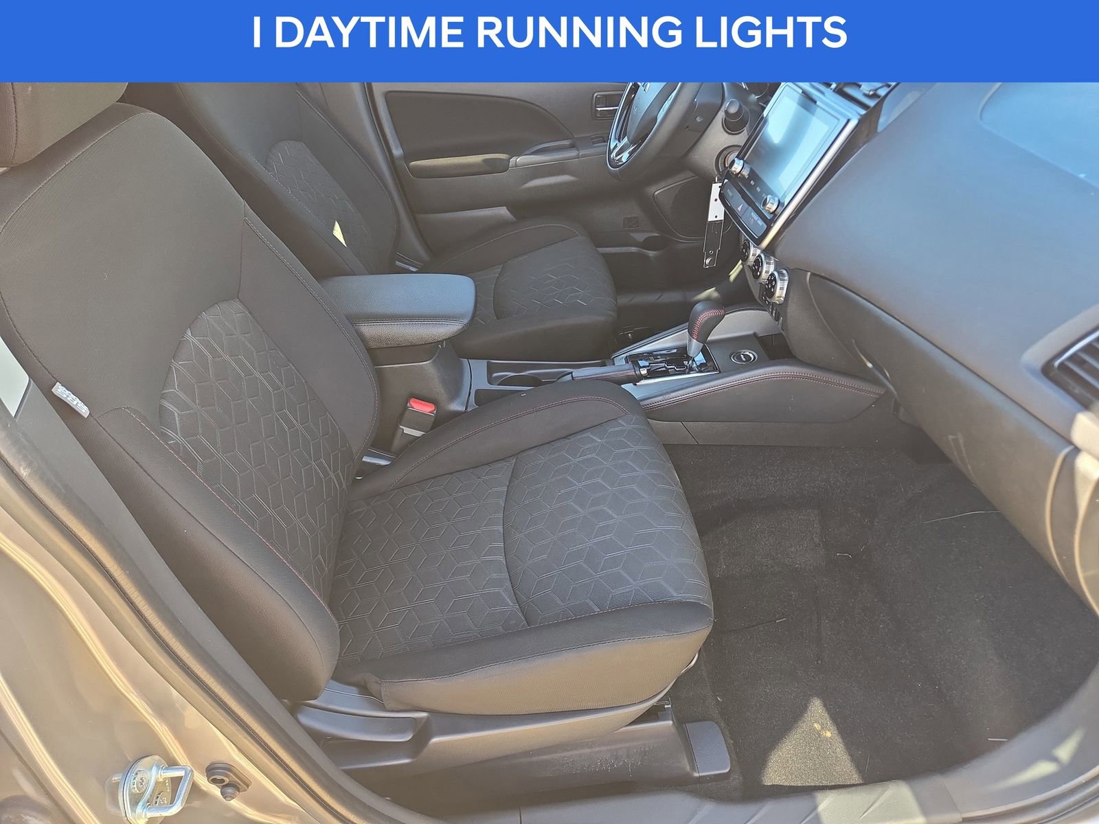 Used 2024 Mitsubishi Outlander Sport SE image 16