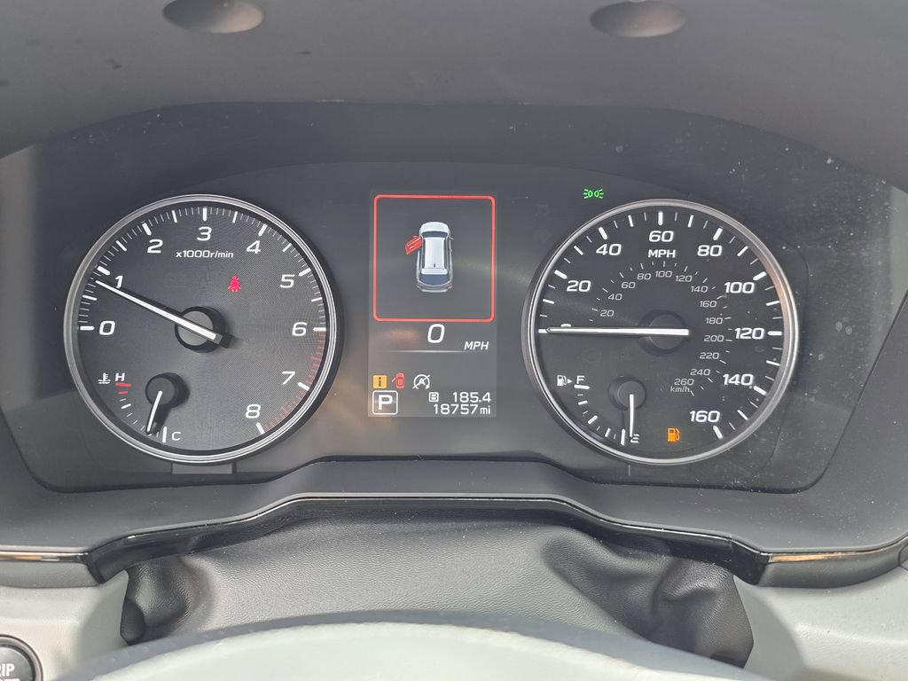 Used 2025 Subaru Outback Premium AWD/4WD image 25