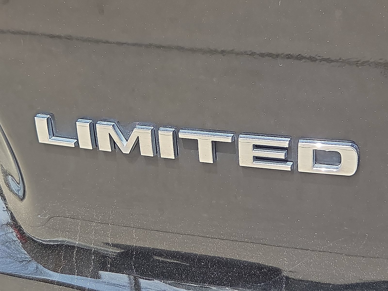 Used 2022 Jeep Cherokee Limited AWD/4WD image 9